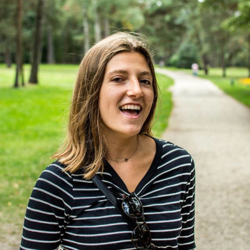 a photo of person or place for the testimony