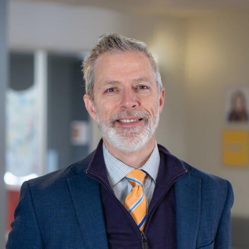 a photo of person or place for the testimony