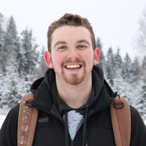 a photo of person or place for the testimony