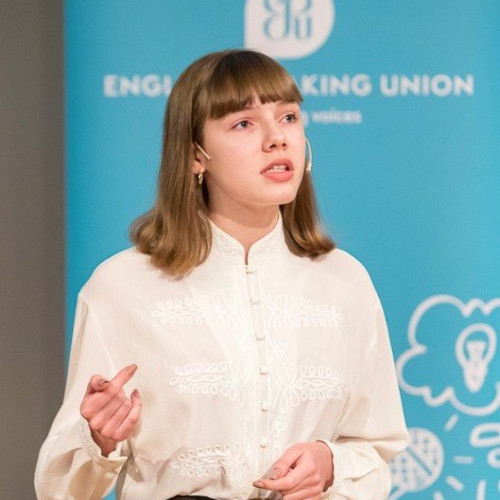 a photo of person or place for the testimony