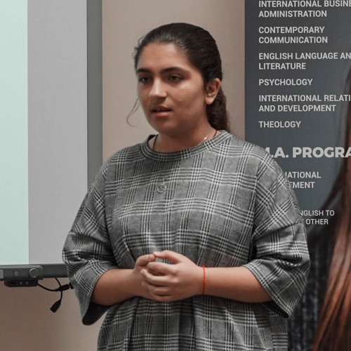 a photo of person or place for the testimony