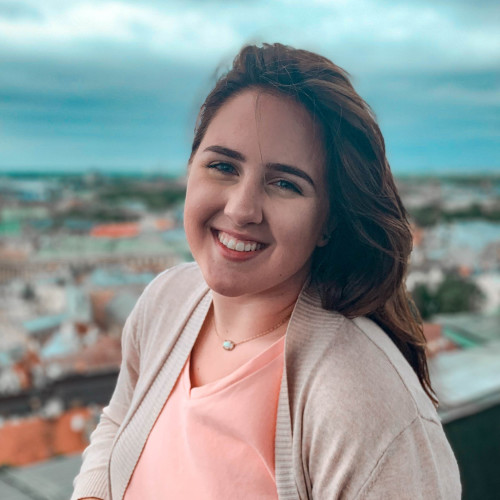 a photo of person or place for the testimony